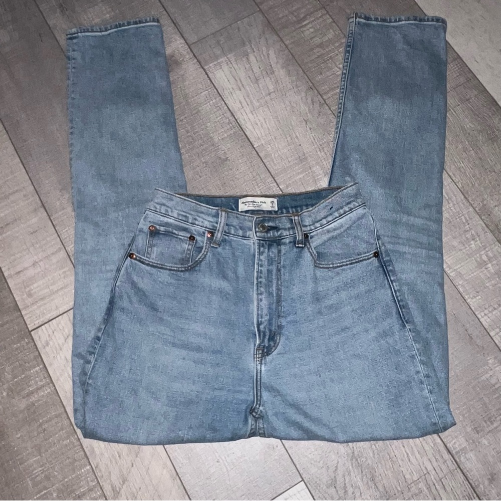 Abercrombie & Fitch Curve Love Jeans